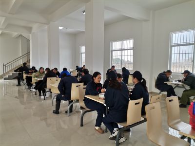 公司食堂